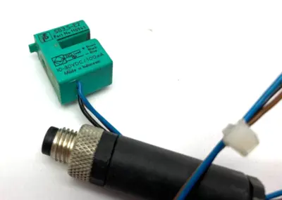 SB3,5-E2, 110941 | Pepperl+Fuchs SB3,5-E2 Inductuve Sensor 10-30VDC/100mA 110941 - Used
