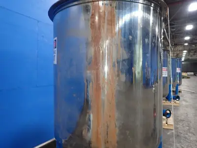 400 Gallons S/s Tank W/agitator