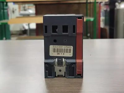 Used SIEMENS 3VU1300-1MG00 Switchgears British Columbia CA | Lenmark #242759