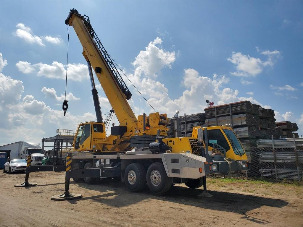 Used 2011 GROVE TMS 800 E Truck-Mounted Cranes Connecticut US | Quality Cranes & Equipment #1485699