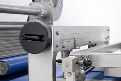 New | in-Stock BECOM MFG ADVANCED Food Formers California US | BakeryEquipment.com #1554849