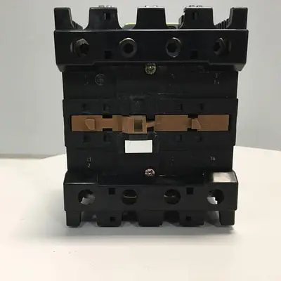 USED TELEMECANIQUE LC1D804