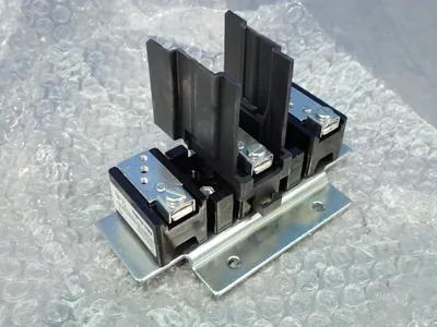 New | in-Stock ALLEN BRADLEY 1494VFS30 Fuses | HGR 24 #741978
