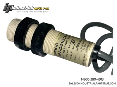 NEW OMRON E3F2-DS10C4-N