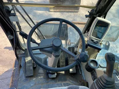 2005 Caterpillar M316C