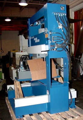 NEW Pressmaster RTP-150 ROLL-IN BED