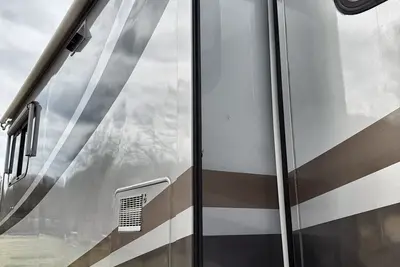 Used 2002 AIRSTREAM LAND YACHT XL396 Campers, Caravans, Motorhomes Kentucky US | Proxy Equipment #1385122