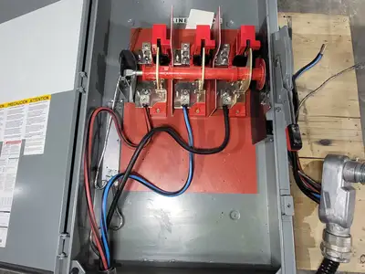 USED SQUARE D CHU365AWK