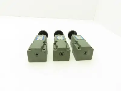 Yuken Kogyo DG-02-C-22 Hydraulic Relief Valve Module Lot of 3