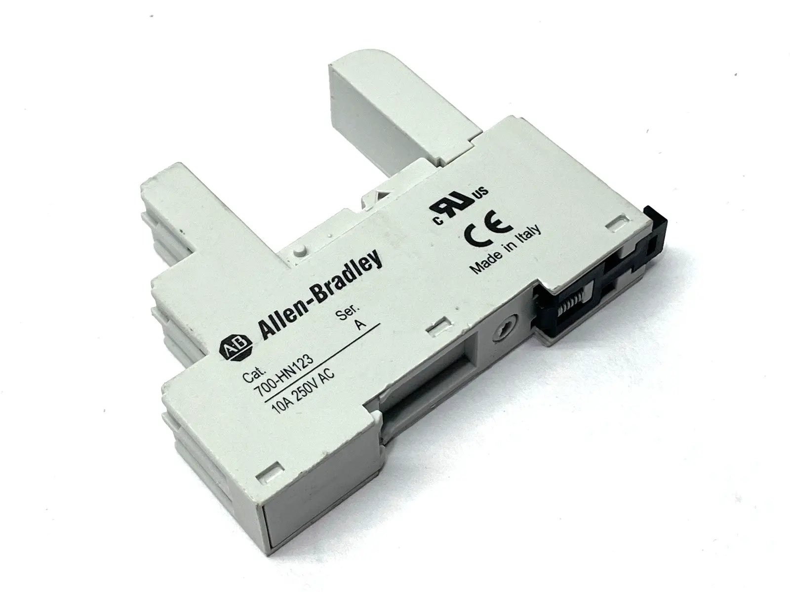 USED ALLEN-BRADLEY SER. A MINI SCREW TERMINAL SOCKET 8-PIN 250VAC 10A
