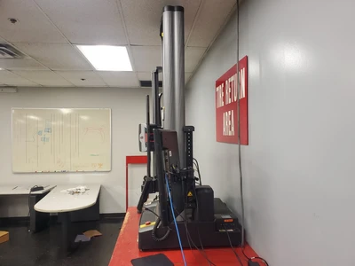 Instron Tensometer Model 5965