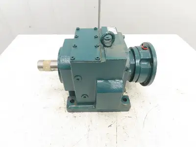 Dodge Quantis HB683CN140TC In-Line Helical Gearbox 114.78:1 Reducer 1.7Hp 15rpm