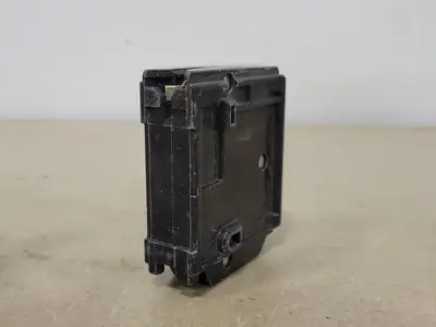 USED SCHNEIDER ELECTRIC CHOM120