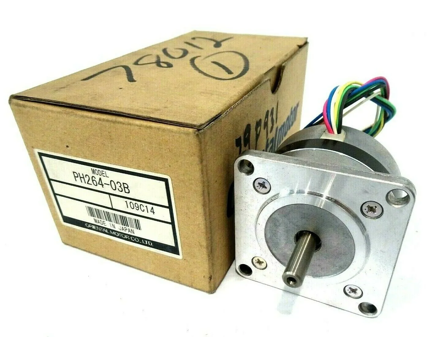 NEW ORIENTAL MOTOR PH264-03B STEPPING MOTOR PH26403B