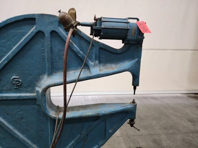 Chicago Riveter