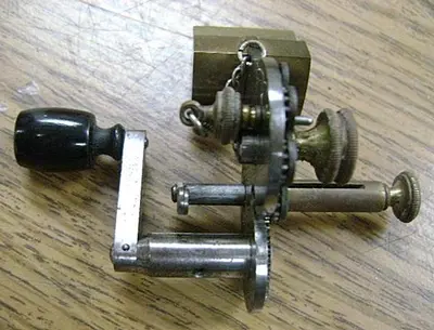 1175-385 Antique Bow Cutter for Jeweler’s Lathe