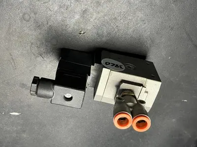 SMC NAV2000-N02-5DZ VALVE
