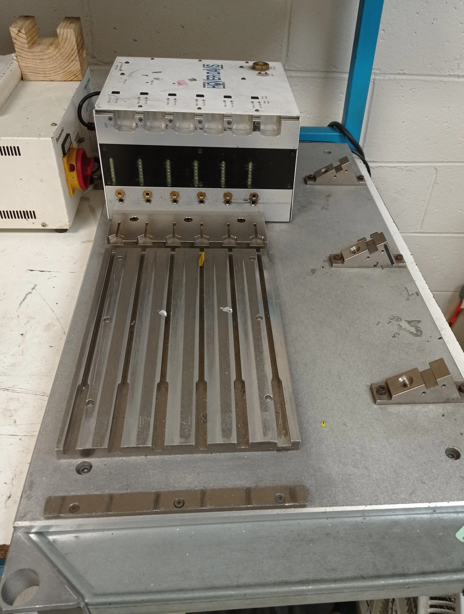 USED HOVER-DAVIS MPUP08-06B FEEDER CALIBRATION JIG