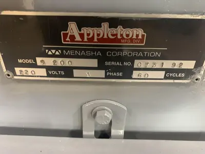 Used APPLETON / MENASHA S200 Core Cutters Pennsylvania US | Global Equipment International, LLC #758307