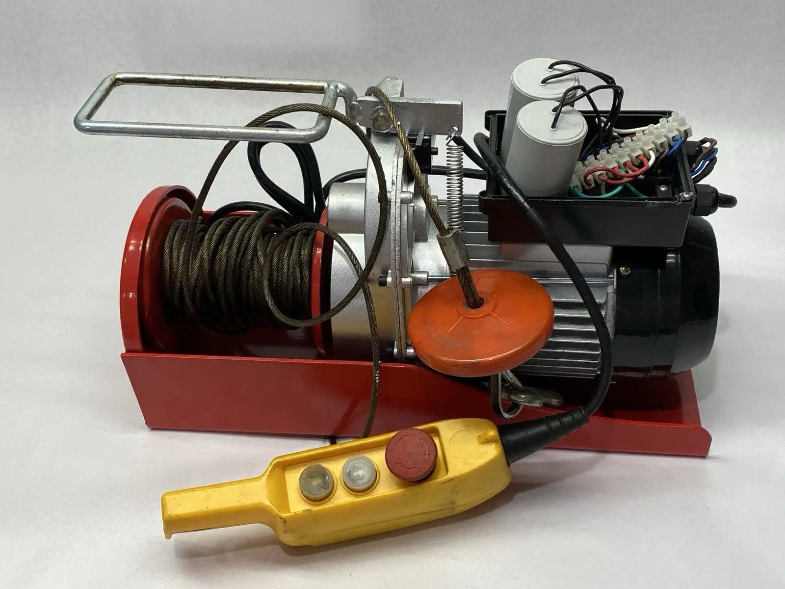 | Pittsburgh 2000 lb Remote Controlled Electric Hoist - For parts or not working