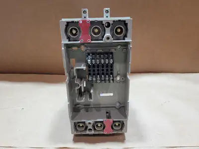 Used MERLIN GERIN 039-000028-0000 Switchgears British Columbia CA | Lenmark #1438353