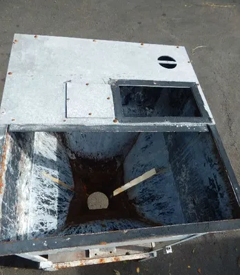 USED STEEL HOPPER 48 X 54