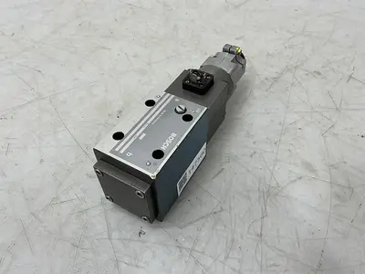 USED BOSCH 0 811 403 001
