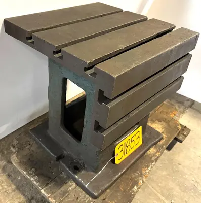 Box Drill Table, 17" x 17" x 18"H, Plain