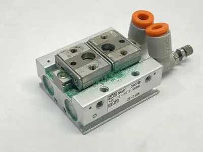 MHF2-8D | SMC  Pneumatic Gripper 8mm Bore Short Stroke -  For parts or not working