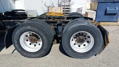 2019 INTERNATIONAL LT625 Sleeper Truck Tractor | Platinum Group (18)