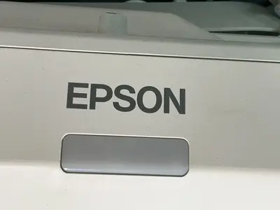 Used EPSON BRIGHTLINK PRO 1450UI Commercial Audio/Visual Equipment Ohio US | HGR 24 #1415129