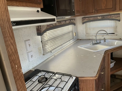 Used 1996 KIT 33GF Campers, Caravans, Motorhomes Michigan US | Miedema Asset Management Group #1484059