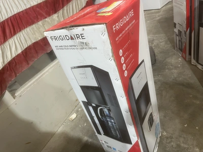 Used FRIGIDAIRE HOT AND COLD WATER DISPENSER Beverage Dispensers Michigan US | Miedema Asset Management Group #1322226