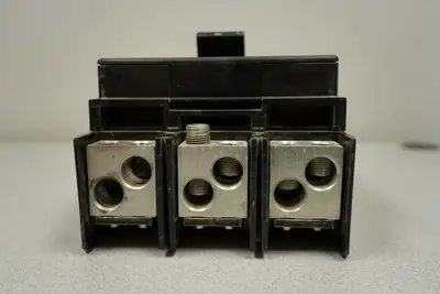 Used Square D LCL 36600 Circuit Breakers Alberta CA | Stan Canada #1344110
