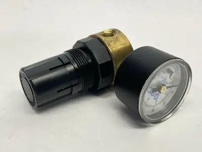 USED WATTS FLUIDAIR PRESSURE REGULATOR 0-125PSIG 1/8" NPT W/ GAUGE