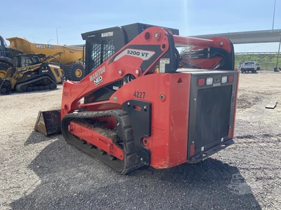 Used 2023 MANITOU 3200VT Compact Track Loaders Florida US | National Equipment Dealers #1422742