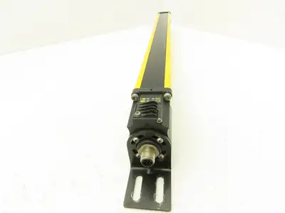 Allen Bradley 440L-R4J0480YD Light Curtain Guardmaster Receiver Only Ser A Rev B