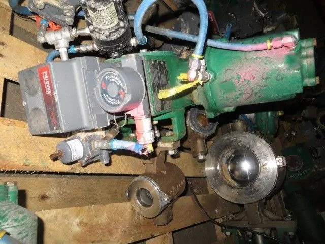 USED Fisher V200