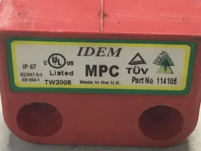 USED IDEM SAFETY SWITCHES 114105