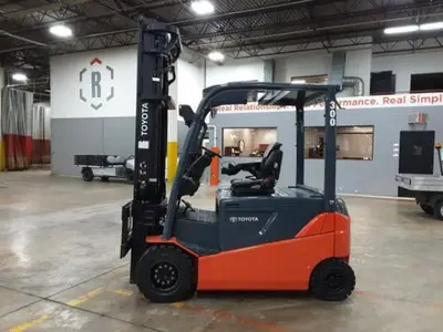 USED 2018 TOYOTA 05-8FBM35T