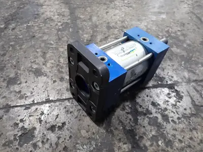 USED MILLER IPA62B2C008050.0000025N33N