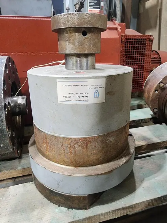 New | in-Stock HOVEN HYDRAULIK PLB140-10-M7881A Cylinders | Midwest Press and Automation #618299