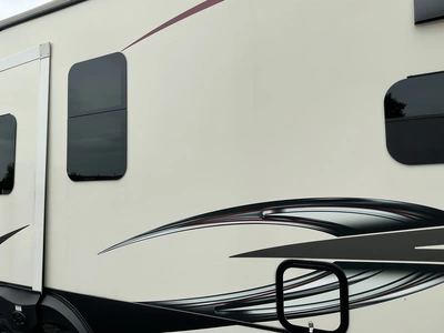 Used 2019 HEARTLAND BIG COUNTRY 3806RKD Campers, Caravans, Motorhomes Michigan US | Miedema Asset Management Group #1334395