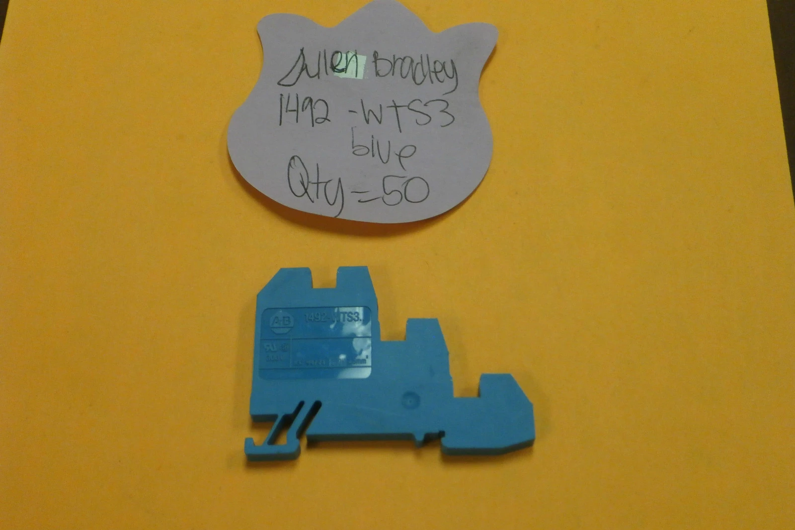 NEW Allen-Bradley 1492-WTS3