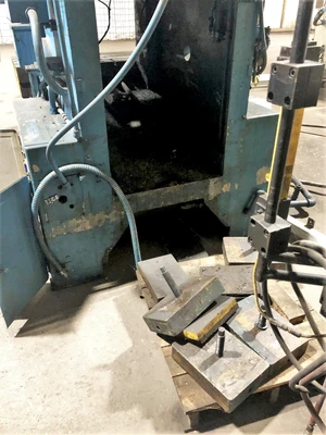 USED 1973 AIDA PRESSES AIDA PC-15(2) PRESS
