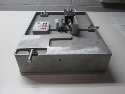 Used GSI LUMONICS _UNKNOWN_ Lasers / Laser Systems | OCO Industrial #1634486