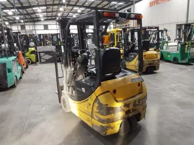 USED 2017 KOMATSU FB18MFU-12