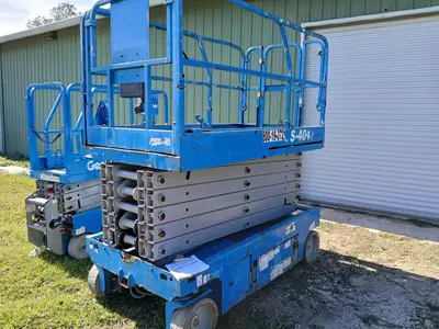 Used 2019 GENIE GS 4047 Scissor Lifters Florida US | Proxy Equipment #1385320