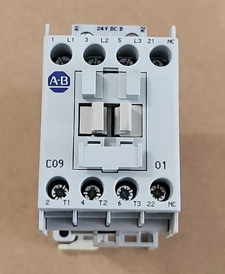 NEW Allen-Bradley 100-C09DJ01