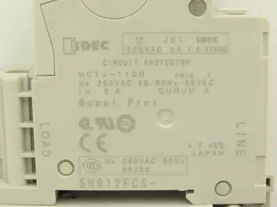 IDEC NC1V-1100 2 Amp Circuit Protector 1 Pole A Curve 250VAC/65VDC Lot of 13